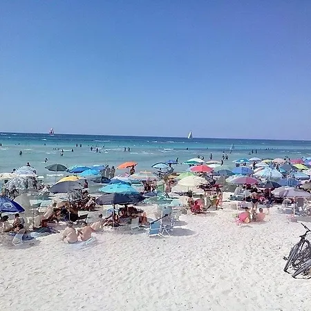 Casa Vacanza Azzurra 펜션 우겐토